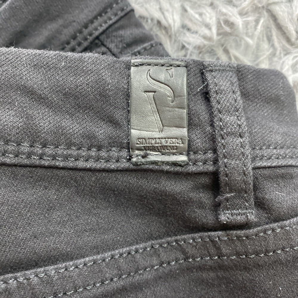New Simply Vera Women's Sz 6P Wang Denim Skinny Mid Rise Stretch Jeans Black - Picture 11 of 11